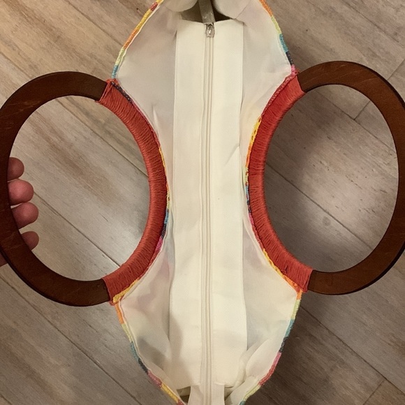 SUN N Sand Summer Bag- like new - Picture 9 of 9